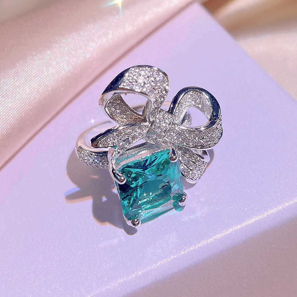 Bright Peacock Emerald Ring White Gold Plated - Elite Essence Store