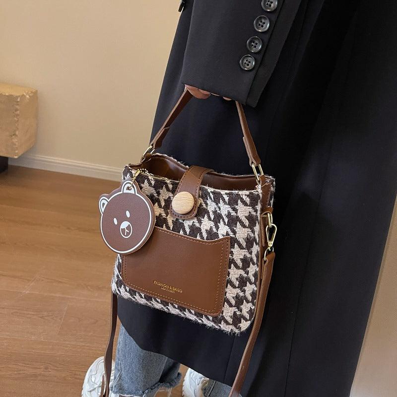 Women's Special-interest Design Shoulder Crossbody Handbag - Elite Essence Store